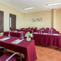 GF Isabel Комната для мероприятий Achama