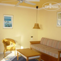 Coral Suites & Spa