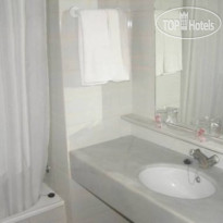 Coral Suites & Spa