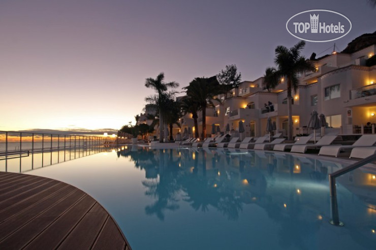 Hotelier's photos Marina Bayview 4*