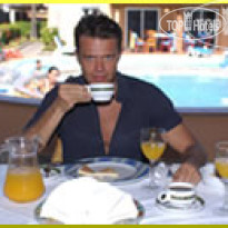 Los Almendros Bungalows 