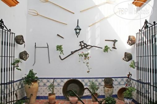 New photos from tourists Hostal Ciudad Trigueros 2*