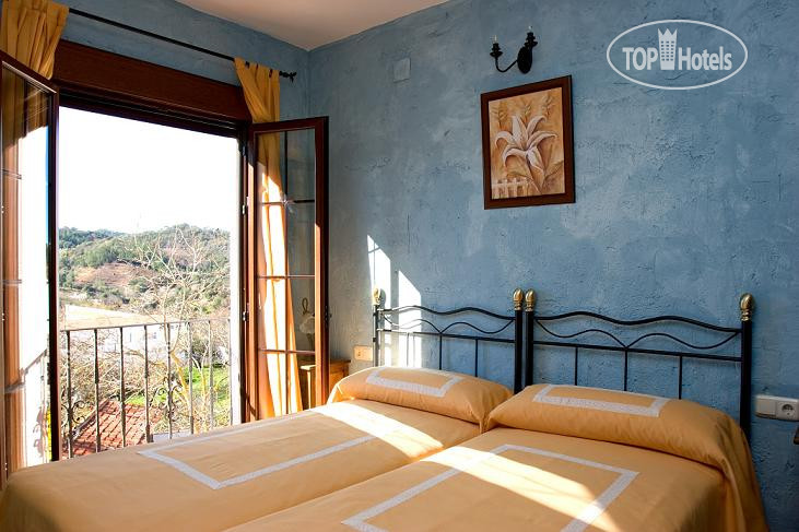Hotelier's photos Rural Galaroza Aparthotel 2*