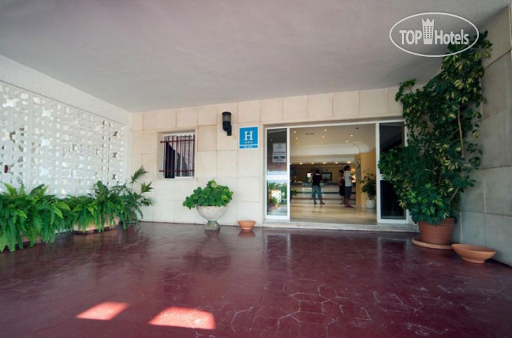 New photos from tourists Pato Rojo 3*