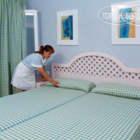 Apartamentos Roc Oasis Park 