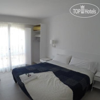Marina Cadaqus Hostal