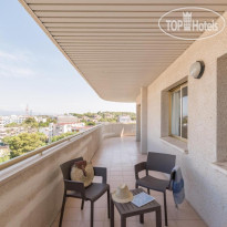 Salou Beach by Pierre & Vacances