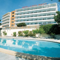 Natura Park Отель и бассейн