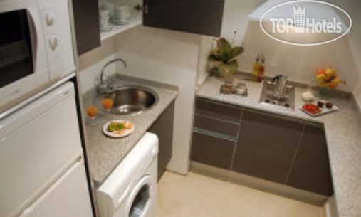 New photos from tourists Mediterraneo Sitges 4*