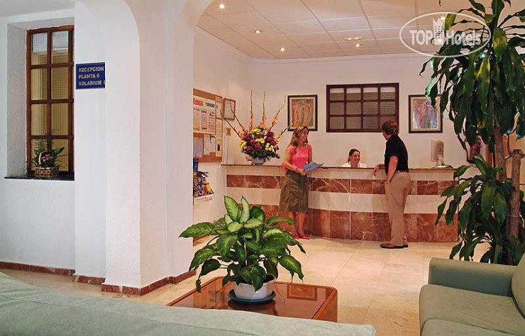 New photos from tourists RH Canfali 2*