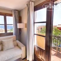 Pueblo Acantilado Suites 