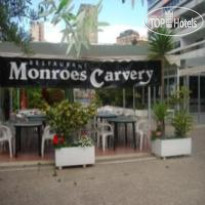 Cervantes Рядом с отелем