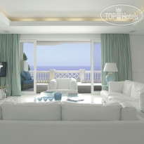 Las Dunas Beach Hotel & Spa 