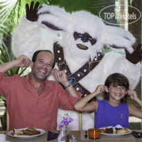 Sol Katmandu Park & Resort Веселые завтраки с персонажами