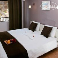 Seven Hostal & Spa 