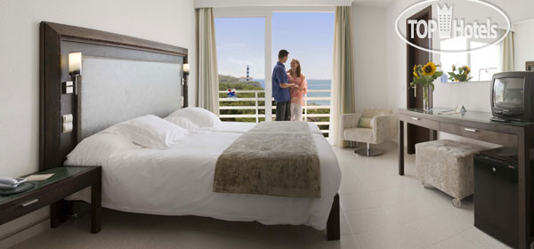 Hotel photo Smy Vistamar Portocolom 4*