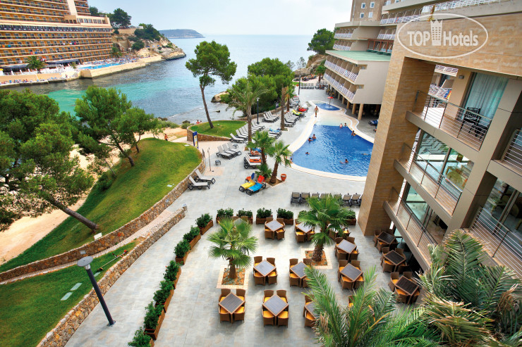 Hotel photo Occidental Cala Vinas 4*