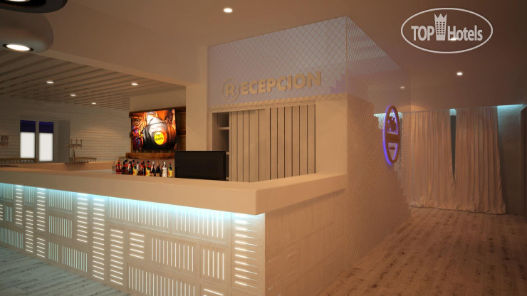 New photos from tourists La Marina Hostal 1*