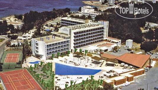 Hotelier's photos AzuLine Hotel Bergantin 3*
