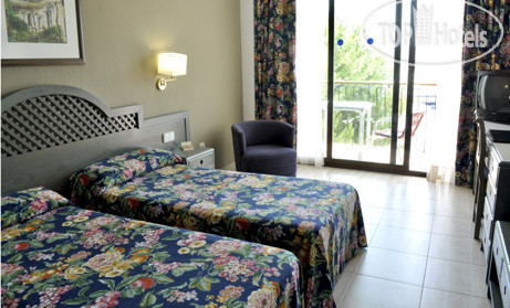 New photos from tourists Catalonia Ses Estaques 3*