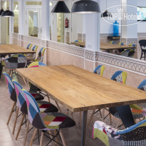 Sumus Hotel Monteplaya Reading Room