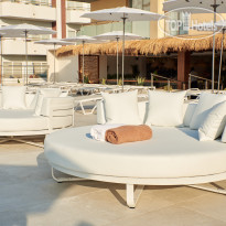 Dwo Sirius - Adults Only