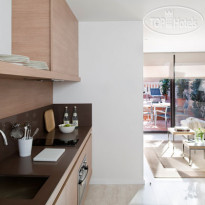 Eric Vokel Industria Suites 