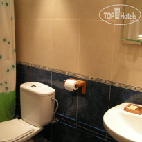 Studios Pelayo Guest House 