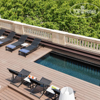 H10 Urquinaona Plaza Chill Out Terrace with Plunge 