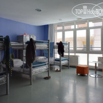 Alberguinn Sants Youth Hostel 