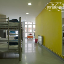 Alberguinn Sants Youth Hostel 