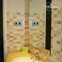Nuevo Colon Hostal