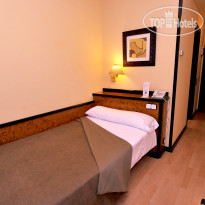 Glories Barcelona SINGLE ROOM