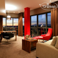 Sofitel Barcelona Skipper Junior Suite Room City  View