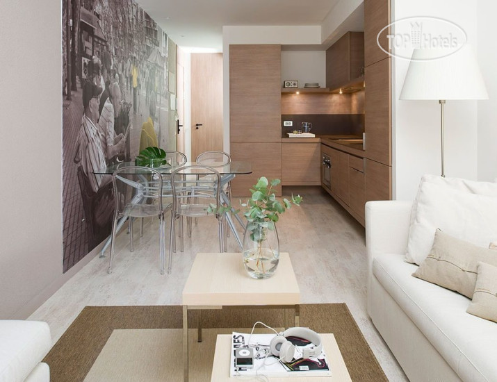 Eric Vokel Sagrada Familia Suites