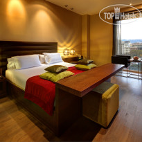Olivia Plaza Hotel