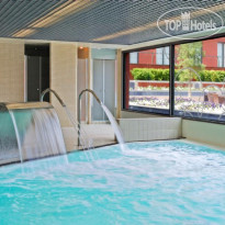 Barcelona Hotel Golf Resort & Spa 