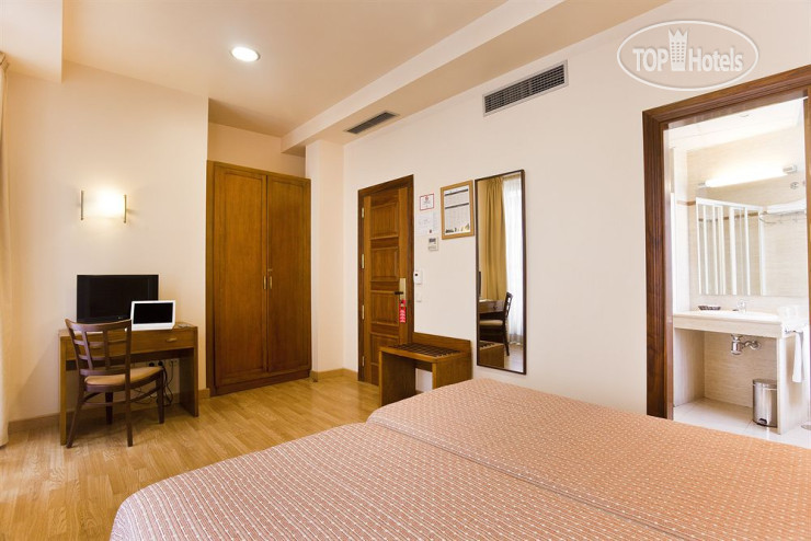 New photos from tourists Granada Centro 2*