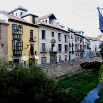 Zaguan Del Darro 