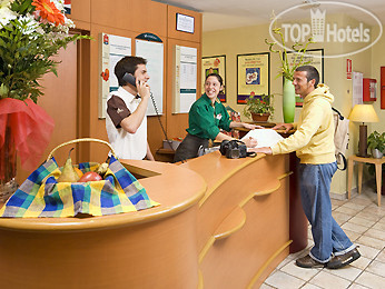 New photos from tourists Ibis Granada 1*