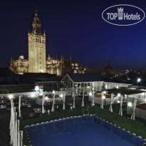 Los Seises by Fontecruz Бассейн и терраса