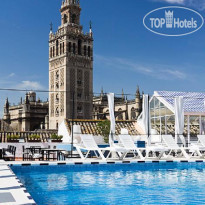 Los Seises by Fontecruz 