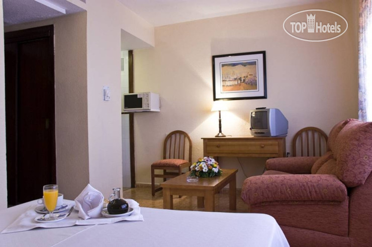 New photos from tourists Apartahotel Resitur 3*