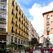 Sil & Serranos Hostal 