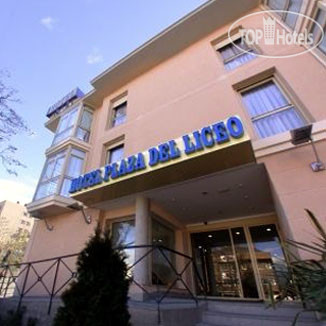 New photos from tourists A&H Liceo de Arturo Soria 3*
