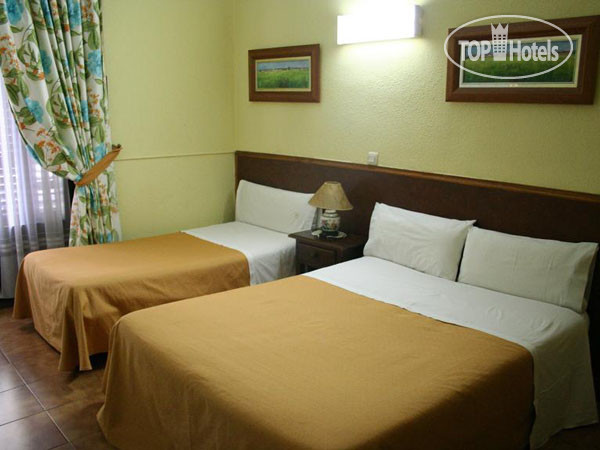 New photos from tourists Hostal Armesto 2*