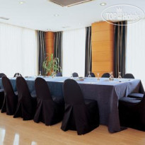 NH Suites Prisma