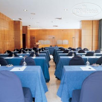 NH Suites Prisma