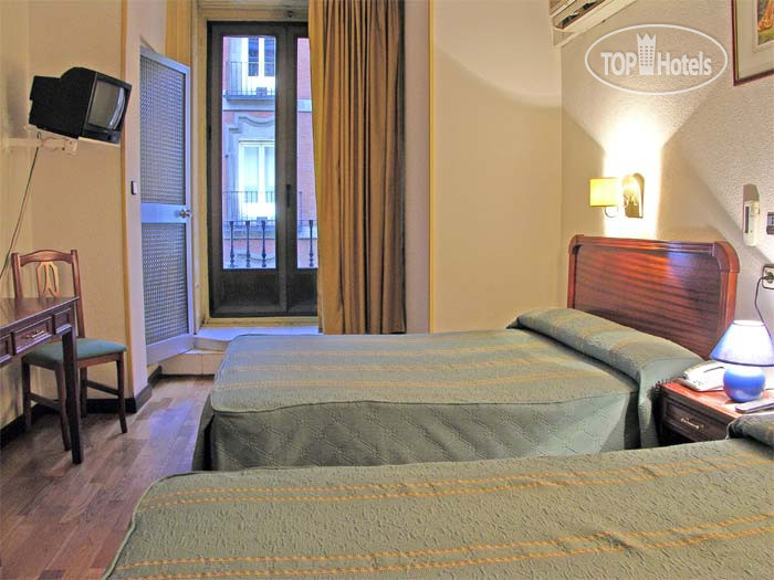 New photos from tourists Hostal Carrera 2*