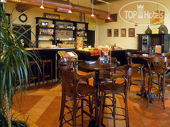 New photos from tourists Ibis Madrid Alcala de Henares 2*